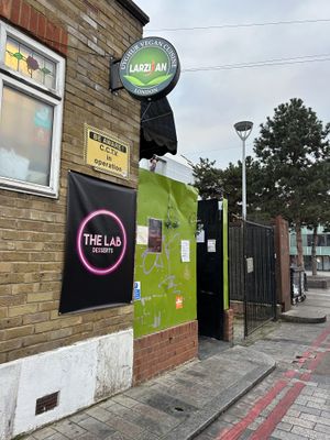   at Larzijan in East London