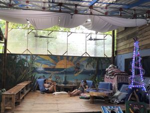 Lounge area  at Flutterby House in Puntarenas