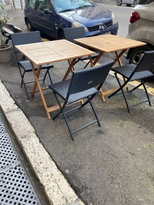  at Holis'tea in Marseille