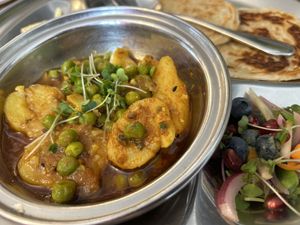 SABJI BRUNCH Vegetable curry with paratha flatbread dahi, salad & seva mix  at Realitea in Ripon
