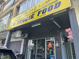   at B Veggie Food in Kota Bharu