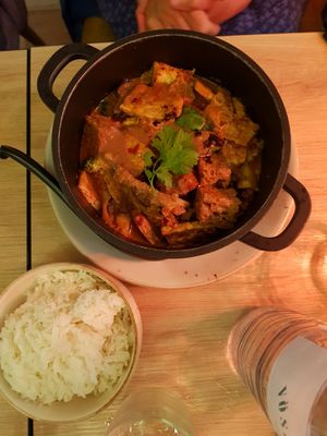 Hot pot at Shiyu in Vienna