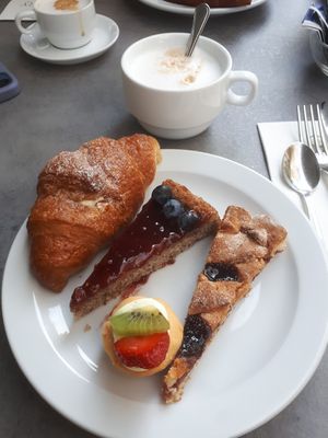 Lots of different vegan croissants, cakes and tarts at Gabry in Riva Del Garda