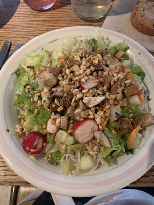 Salade façon nem   at Brasserie Du Singe Savant in Lille