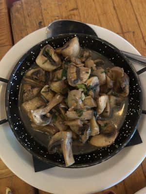 Garlic mushrooms   at Tapa the World in Sacramento