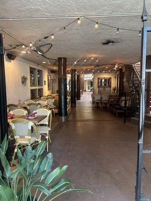 Courtyard   at Tapa the World in Sacramento