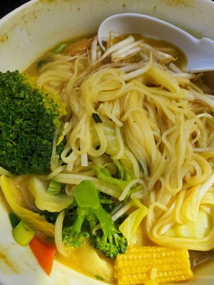 Curry pho, minus the fried tofu at Basil and Mint in Camarillo