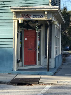 Dell’z Uptown front door at DellzVille in Charleston