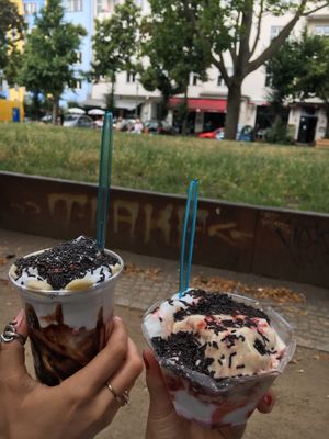 ice cream variations at Tanne B - Marheineke Platz in Berlin