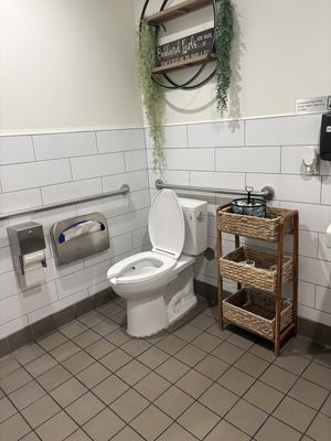 Very clean bathrooms   at Willows & Pine in Oakland
