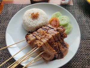 Tofu-Tempe Sate at Nana's Pool & Bar Sidemen in Sidemen