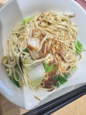 麻醬麵  at Miao Guanyin - 妙觀音素食 - Zhongzheng District in Taipei