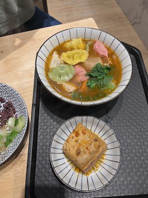 Colorful dumplings ($170) + stinky tofu ($60)  at Miao Guanyin - 妙觀音素食 - Zhongzheng District in Taipei
