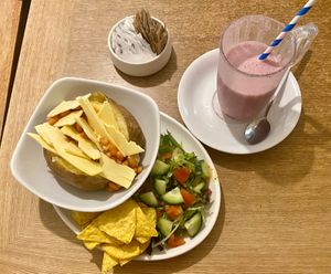 Vegan cheese and beans jacket potato and ‘Oat of this World’ smoothie at The Old Java Coffee House in Teignmouth