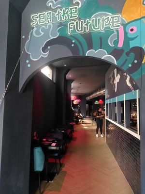 Entry indoors, open kitchen to the right at Vegan Sushi Bar - Arnhem in Arnhem