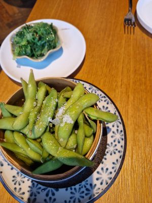 Edamame at Haki in Crema