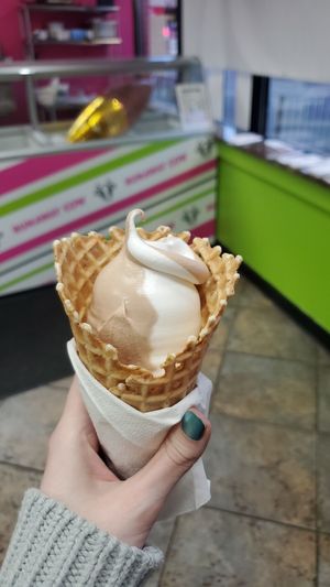  at Runaway Cow in Chicago