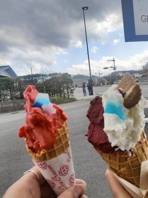  at Funari Gelateria in Yamanashi