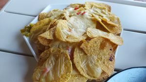 Nachos con queso de patata at The Wala Room in Torremolinos