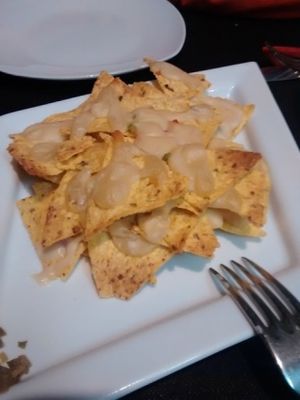Nachos con queso at The Wala Room in Torremolinos