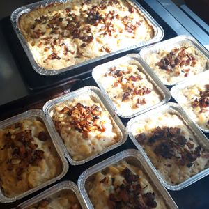 Vegan macaroni cheese ready meals with smoky "bacon" bits. at The Spotless Leopard - Food Van in Bristol
