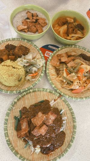 Ordered every single dishes off the menu 🤣🤣🤣  at Tuo Yuan - 陀缘 in Central Singapore