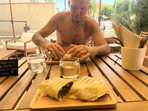 BBQ jackfruit wrap. My non vegan father liked it aswell!😄 at PLANT SHACK - Cala Mayor in Mallorca