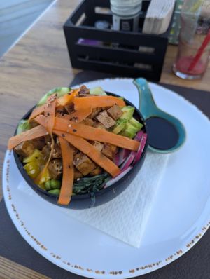 Tofu Poke Bowl at Me Da Igual in Calpe