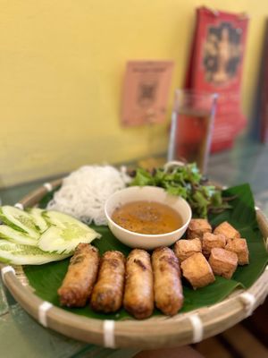 Spring rolls with rice noodles and tofu nuggets  at Bếp Chay Huệ Nhiên in Hanoi