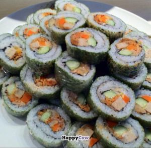 Sushi at SuDe VEG in Taipei