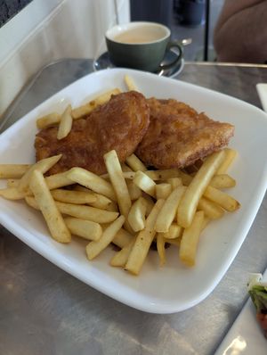 Small chips and sweet potato scallop (confirmed vegan). at Tallowood Cafe in Dorrigo