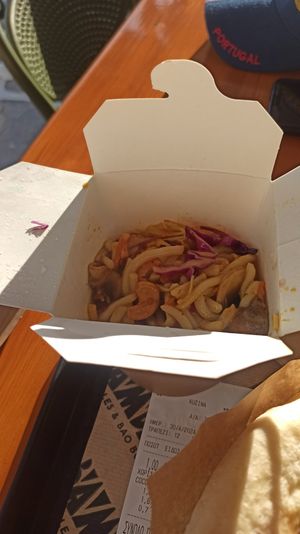 Noodles con verdure at Bambao in Mykonos