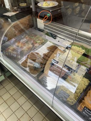 More case items  at Bezmasna in Prague