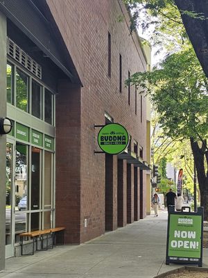 Exterior at Buddha Bowls and Rolls in Sacramento