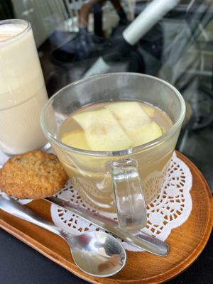 Ginger apple tea  at Café Cannelle in Ghent