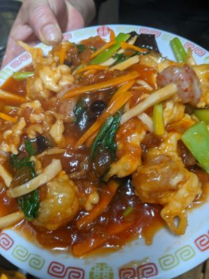 Sweet chili vegan shrimps🍤 at Keiai - 桂愛 in Hiroshima