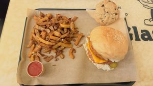   at Glasgow Burgers in Nantes