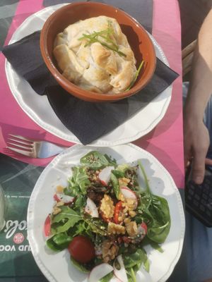 Bladerdeeg met groente. at CHALAZA in Valkenburg