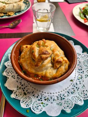 Groenten in een jasje van vegan bladerdeeg, yummy 😋 at CHALAZA in Valkenburg