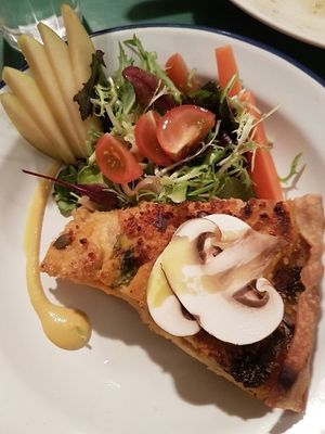 Quiche at Quinoa in Barcelona
