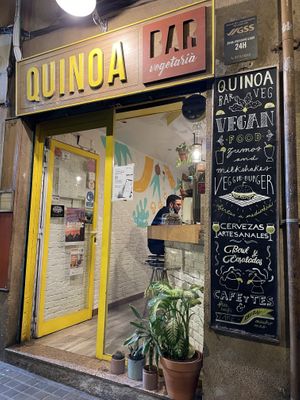 Entrada de noche  #Veganuary at Quinoa in Barcelona
