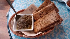 Vegan tapenade and bread at Quinoa in Barcelona