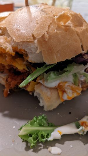 Jackfruit burger at Quinoa in Barcelona
