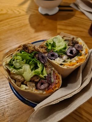 Seitan wrap at Quinoa in Barcelona