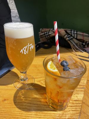 Mango Ice Tea €2.80 / Cervezas Caña €2.80   at Quinoa in Barcelona
