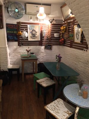 cafe at Quinoa in Barcelona