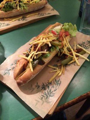 ";burger"; at Quinoa in Barcelona