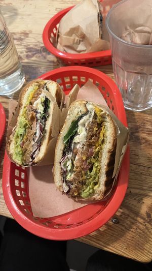tex-mex burger. Avocado, pico de gallo, cheese, quinoa burger, ...  at Quinoa in Barcelona