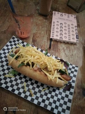 Cheap sandwiches, salads and juices at Quinoa in Barcelona