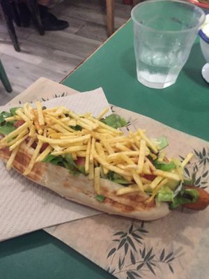 Vegan hotdog at Quinoa in Barcelona